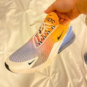 Nike Wmns Airmax 270 University Gold (9.5 US WOMENS; USED)